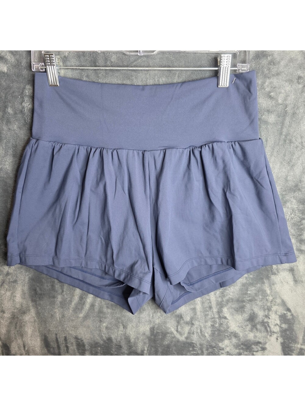 Halara SoftlyZero Airy Super High Waisted 2-in-1 InstantCool Yoga Shorts Sz L